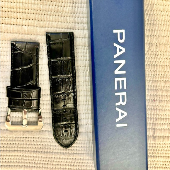 Authentic Paneria alligator leather strap with buckle. 26mm - Picture 2 of 5